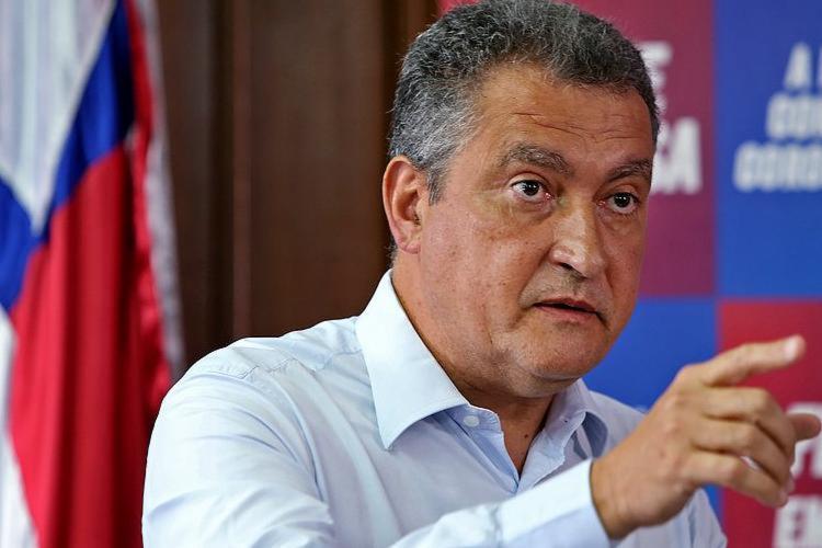 Rui Costa pede que prefeitos exijam comprovante de vacinação aos servidores municipais