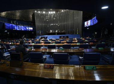 Conselho de Saúde diz que vacinação contra Covid-19 em 2022 está comprometida 