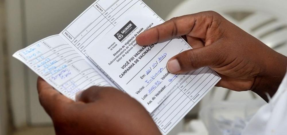 Comprovante de vacinação contra Covid é exigido em 19 capitais