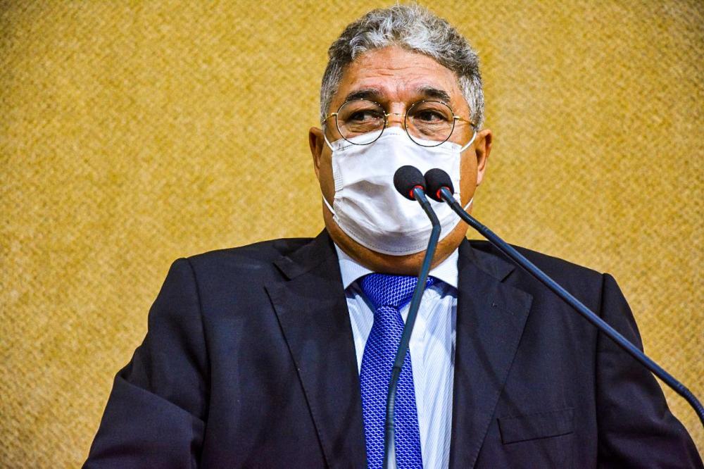 CPI da Coelba: “Quem está se escondendo não é a base do governo”, rebate Rosemberg 