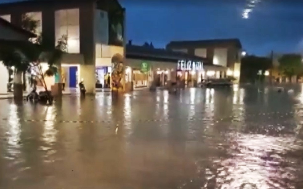 Governo do Estado cria força tarefa para garantir ajuda a municípios atingidos pelas chuvas