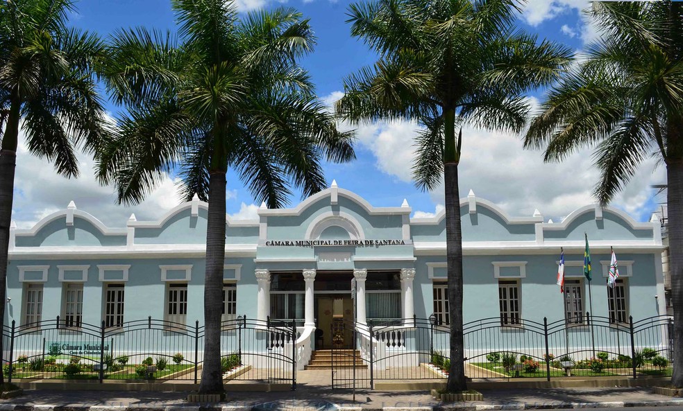 Presidente da Câmara promulga a Lei de Diretrizes Orçamentárias