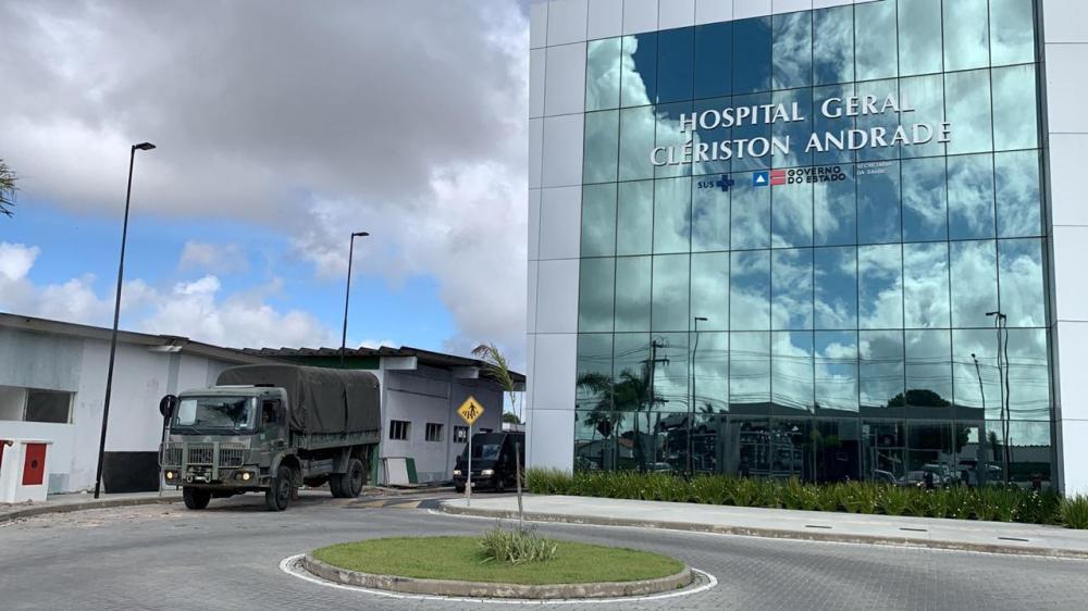 Hospital Clériston Andrade arrecada aproximadamente 30 toneladas de donativos para as famílias atingidas pelas chuvas na Bahia