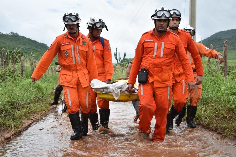 BMs andam 9 Km para socorrer mulher com dificuldade de locomoção