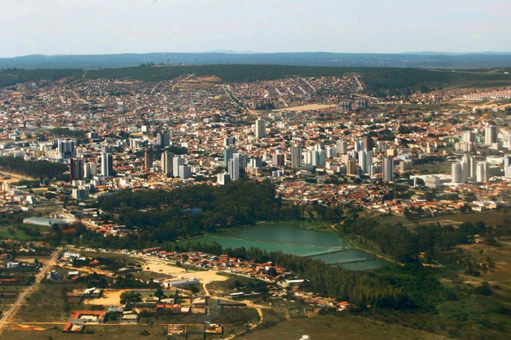 Estado antecipa R$ 247,2 milhões aos 417 municípios baianos e prorroga ICMS de varejistas