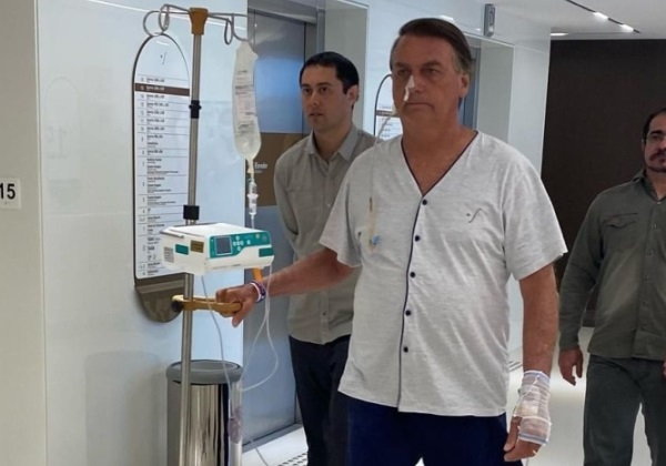 Bolsonaro deve ter alta médica nesta quinta, diz coluna