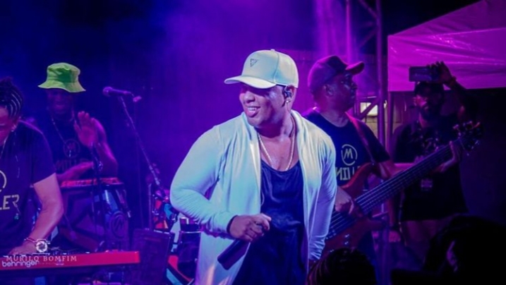 Cantor Miller inicia 2022 com maratona de shows