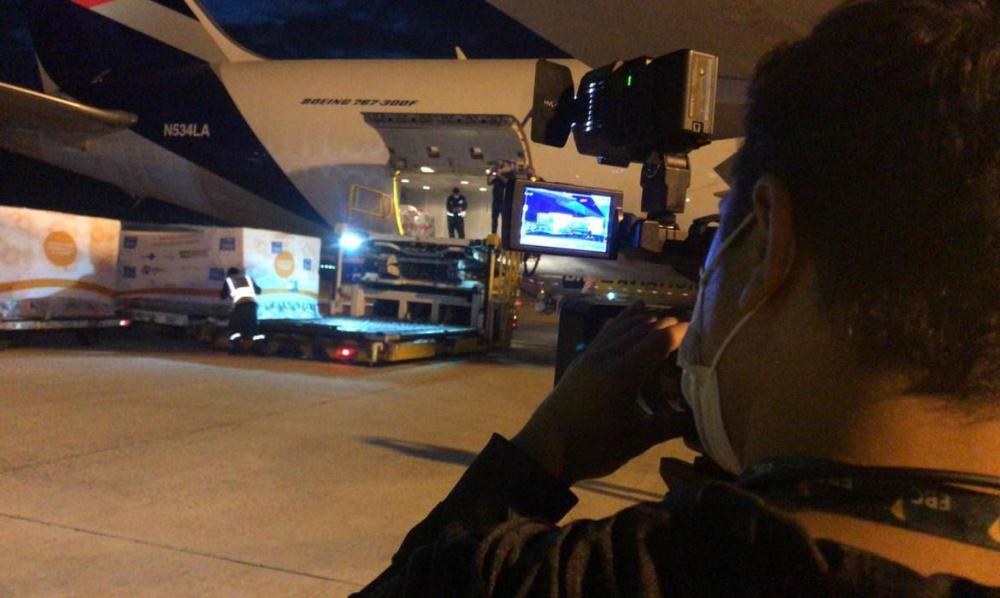 Brasil recebe primeiro lote de vacinas contra covid-19 para crianças 