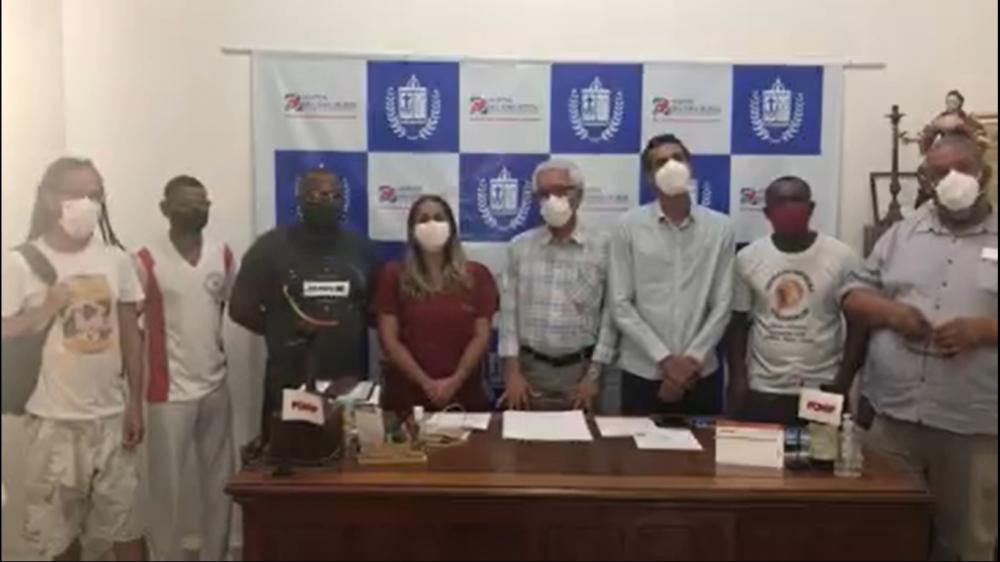 Projeto Capoeira Saúde e Arte cuida de jovens e adultos na policlínica da Santa Casa de Cachoeira