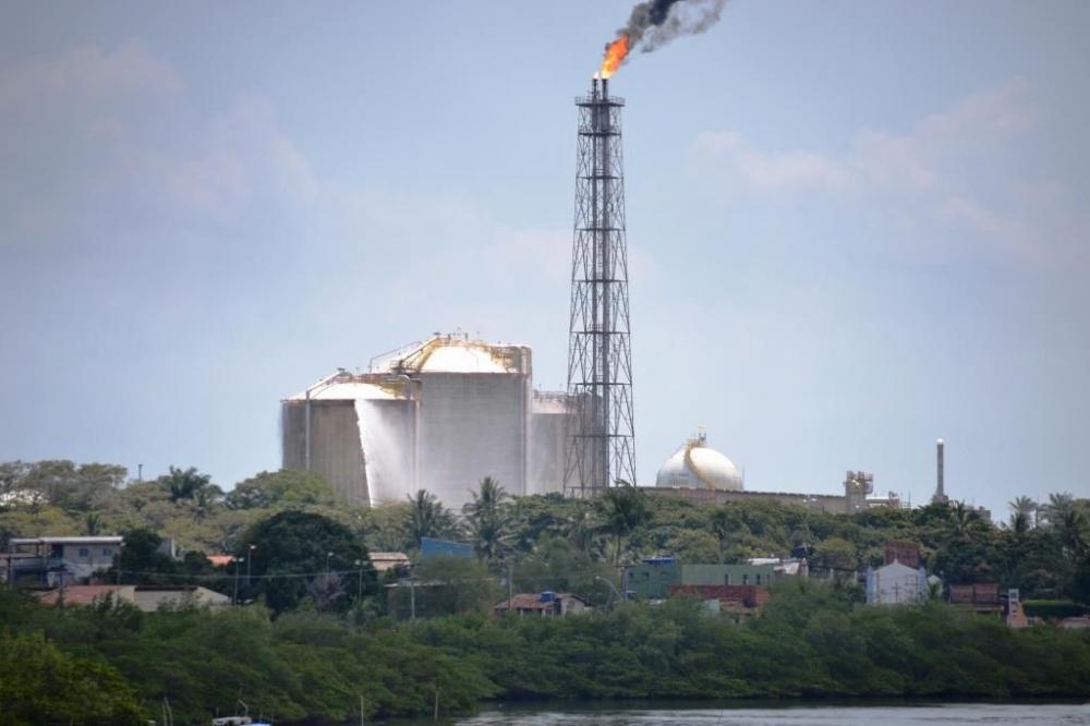Gasolina e óleo diesel sobem pela terceira vez na Bahia