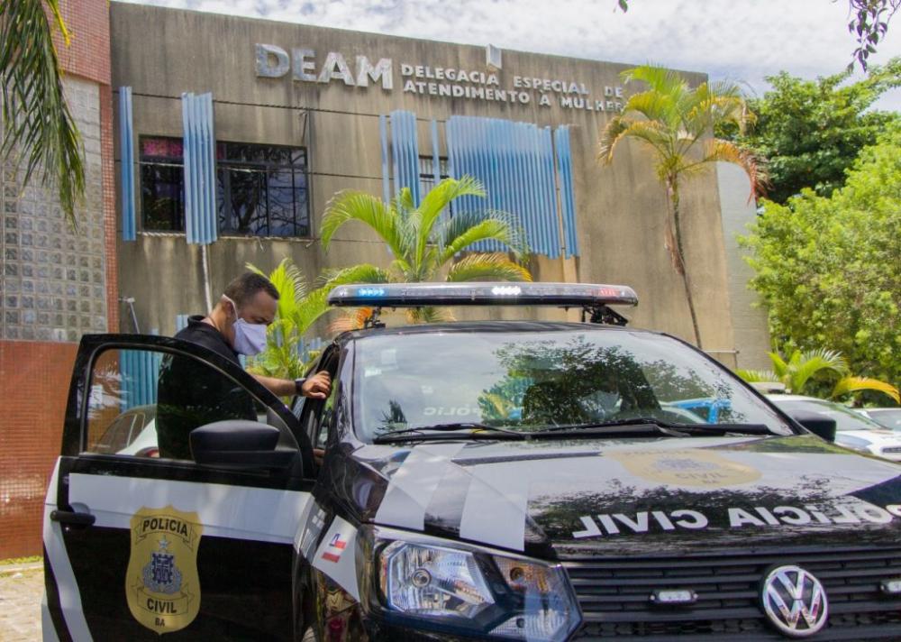 Pacientes denunciam ginecologista por assédio durante consultas