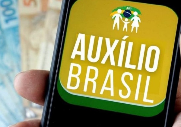 Caixa paga nesta segunda-feira Auxílio Brasil a cadastrados com NIS final 0