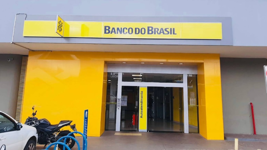 Empresário reclama da situação do Banco do Brasil de São Félix