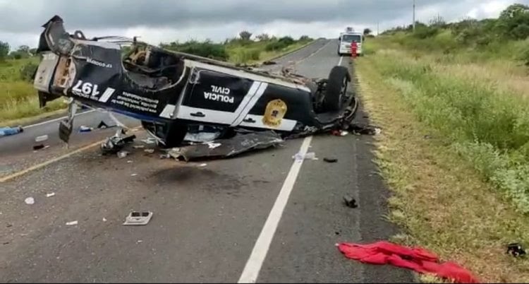 Três policiais civis morrem em grave acidente entre os municípios de Ipirá e Itaberaba