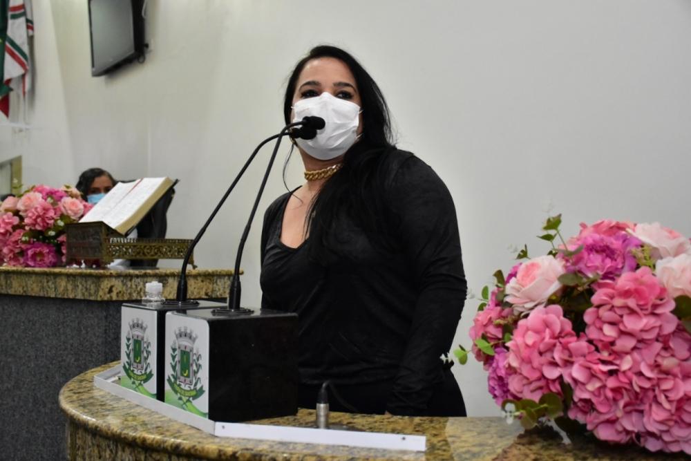 Nunca se discutiu a LDO em 20 anos de história em Feira, afirma vereadora