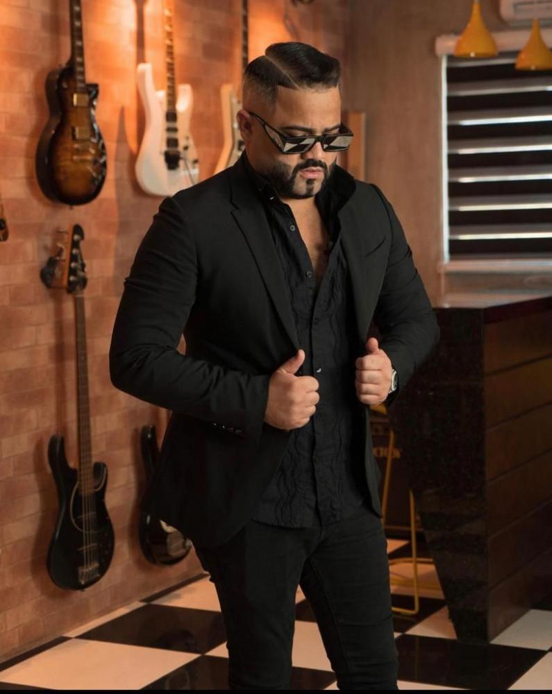 Parceiro de nomes como Safadão e Gusttavo Lima, cantor e compositor Jujuba anuncia EP autoral