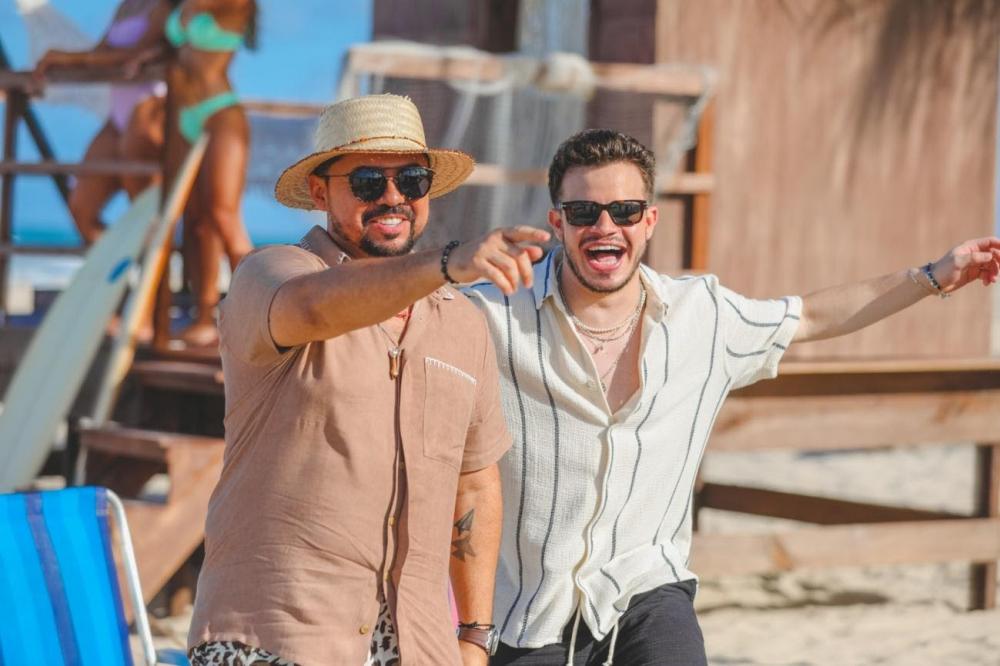 Matheus Fernandes e Xand Avião gravam clipe no Ceará