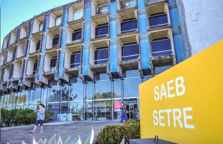 Estado afasta 315 servidores por falta de imunização