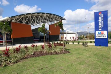 Policlínica de Santa Maria da Vitória contrata médicos com salários de até R$ 11 mil; confira vagas